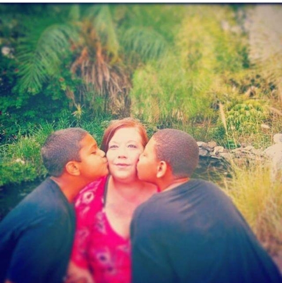 Vintage Jewelry - Picture 2 of 3